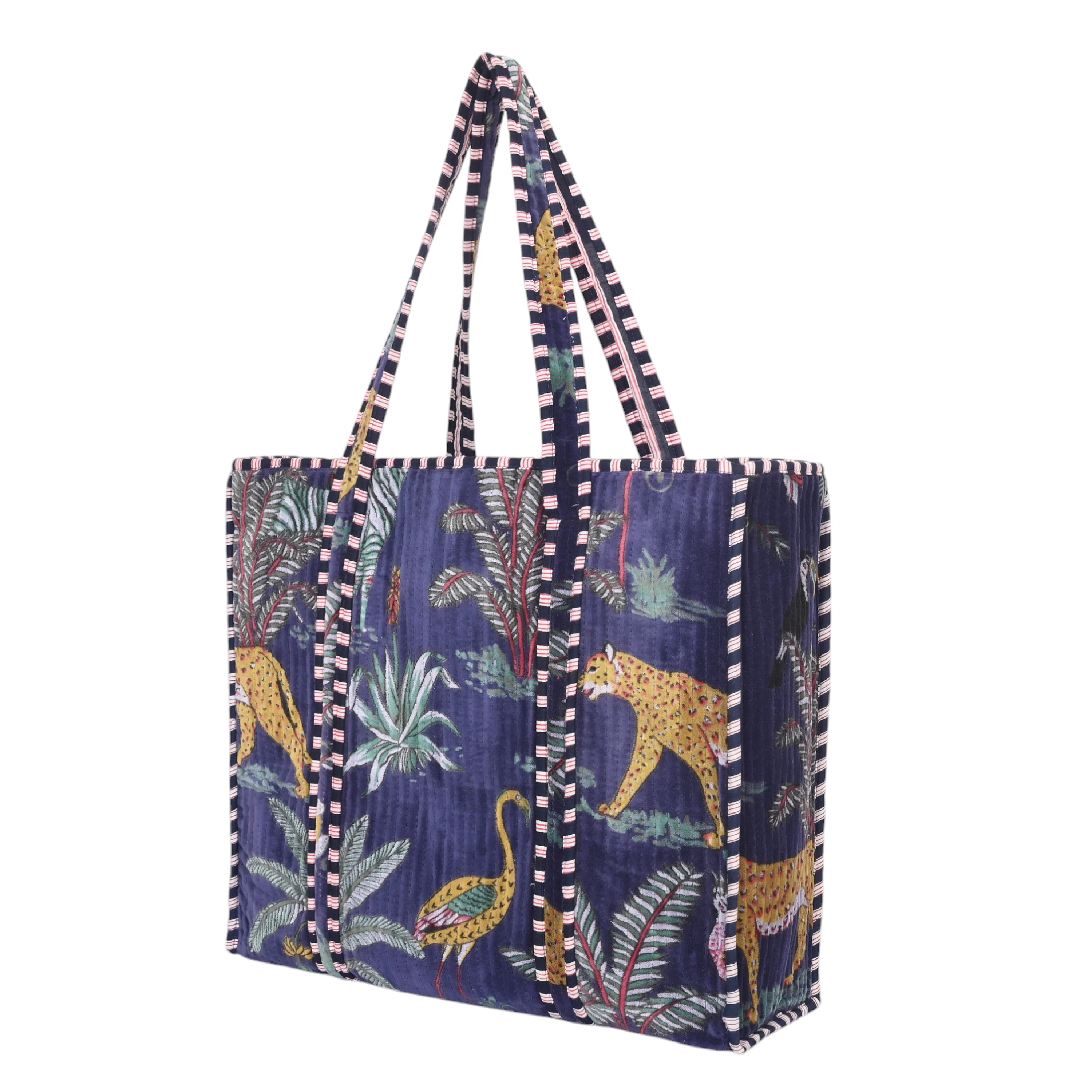 The Jungle Tote in Velvet - Image 50